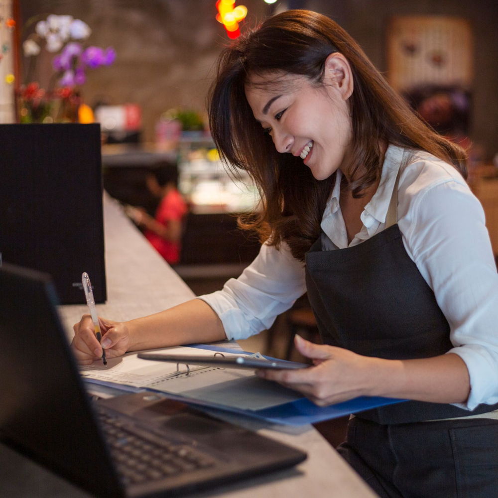 Payment dashboard with customer analytics