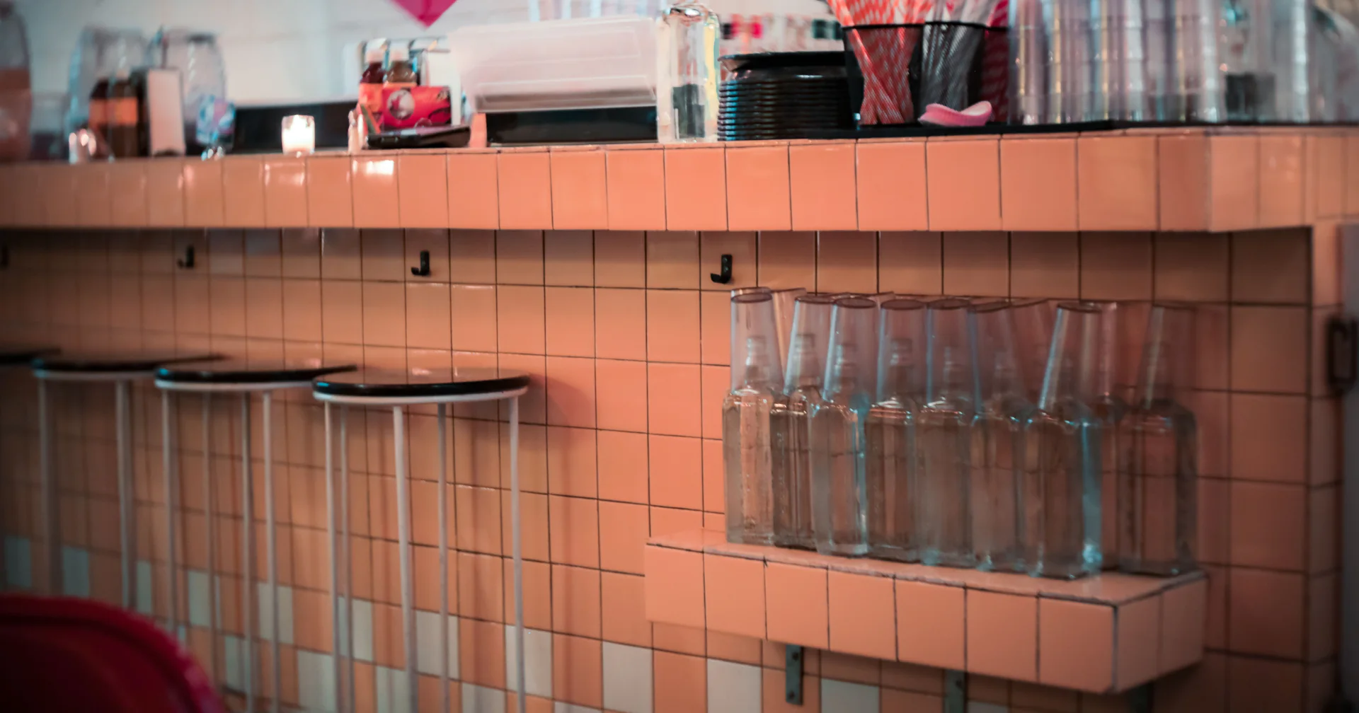 Restaurant Website Examples: What Works and What to Borrow